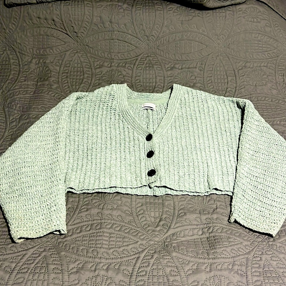 Urban Outfitters mint green cropped sweater. Size medium